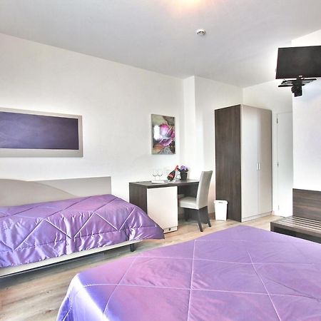 Hotel Gambrinus Lignano Sabbiadoro Oda fotoğraf