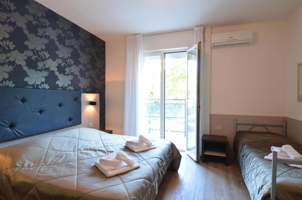 Hotel Gambrinus Lignano Sabbiadoro Dış mekan fotoğraf