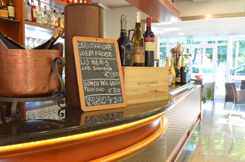 Hotel Gambrinus Lignano Sabbiadoro Dış mekan fotoğraf