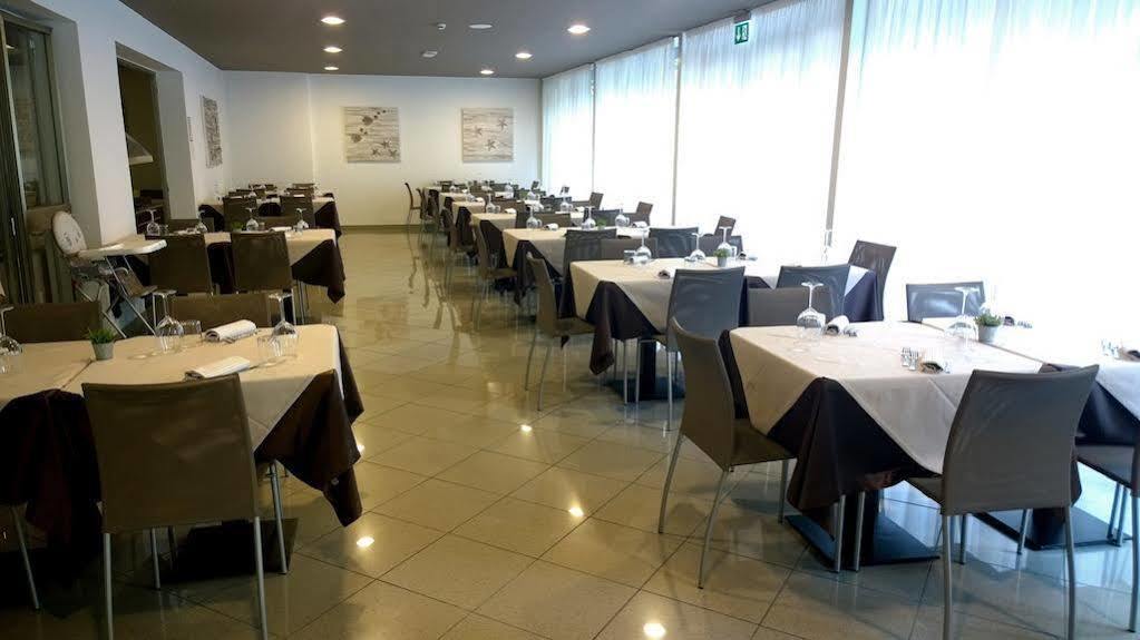 Hotel Gambrinus Lignano Sabbiadoro Dış mekan fotoğraf
