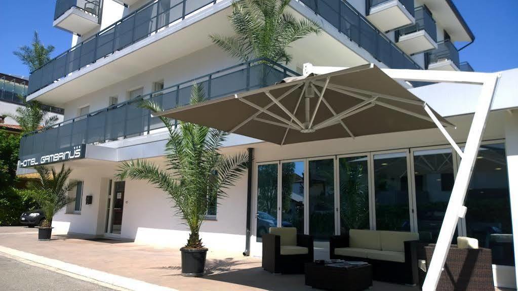 Hotel Gambrinus Lignano Sabbiadoro Dış mekan fotoğraf