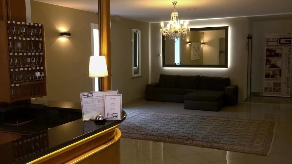 Hotel Gambrinus Lignano Sabbiadoro Dış mekan fotoğraf